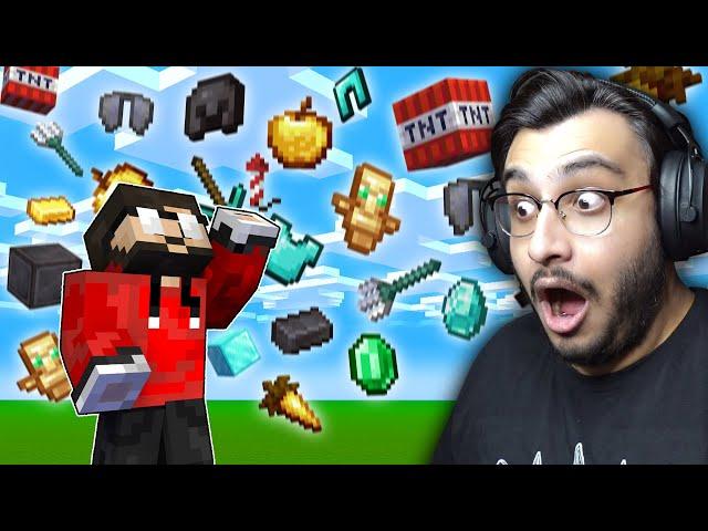 MINECRAFT BUT IT RAINS OP LOOT | RAWKNEE