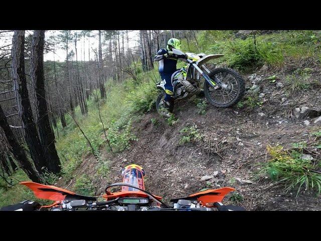 WE LOVE HARD ENDURO