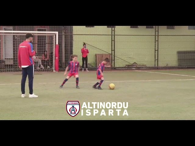 ALTINORDU ISPARTA FUTBOL OKULU