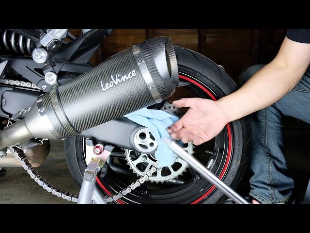 Rear Wheel Removal and Installation: Ninja 1000 / Z1000SX / Z1000