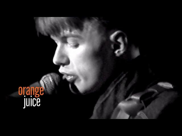 Orange Juice - Falling And Laughing (The Haçienda, Manchester, 15th June 1982)