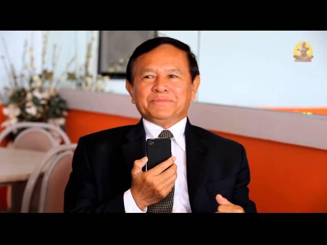 Cambodia: Vice president of CNRP H.E Kem Sokha with radio SBS Australia