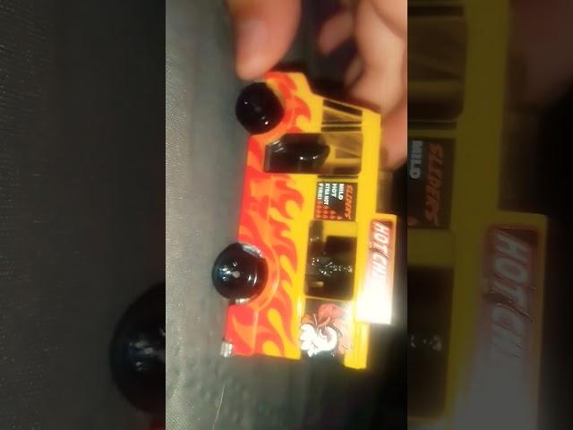 QUICK BITE HOT WHEELS