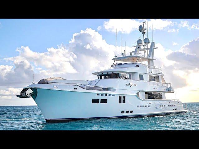 $4,500,000 Explorer Superyacht Tour : 2009 Nordhavn 86