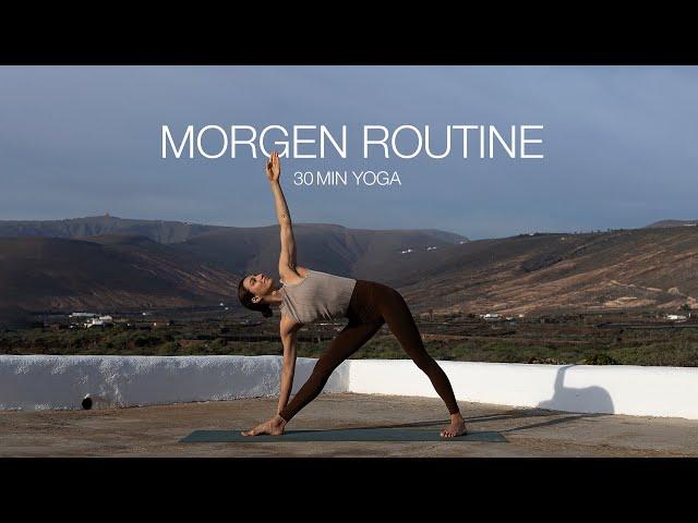 Yoga Morgenroutine | kraftvoll & mit Energie in den Tag starten | 30 Min Vinyasa Yoga