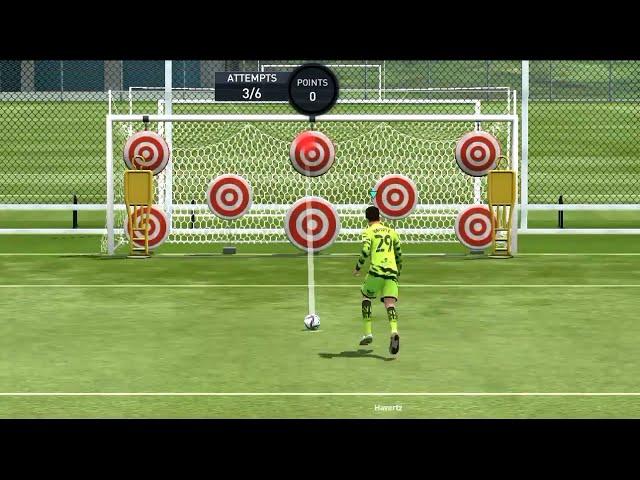 SKILL GAMES Penalty: Targets and Cutouts Easy - FIFA 22 Mobile