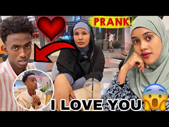 PRANK KII UGU XUMAA ABID SAMIYO OO LOO GACAN QADAY ADNAN GABAR EY…