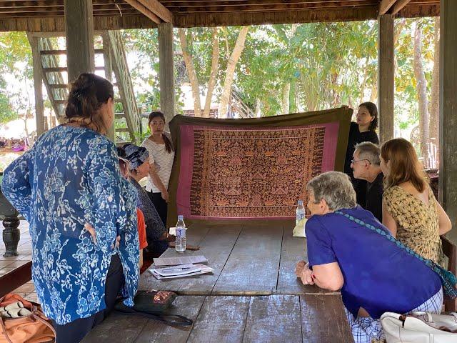 Ancient art of Khmer weaving alive in Siem Reap