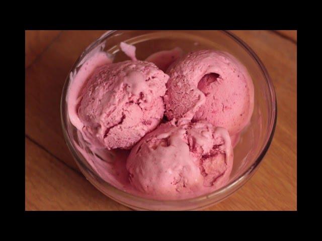 Homemade Easy Eggless Strawberry Icecream