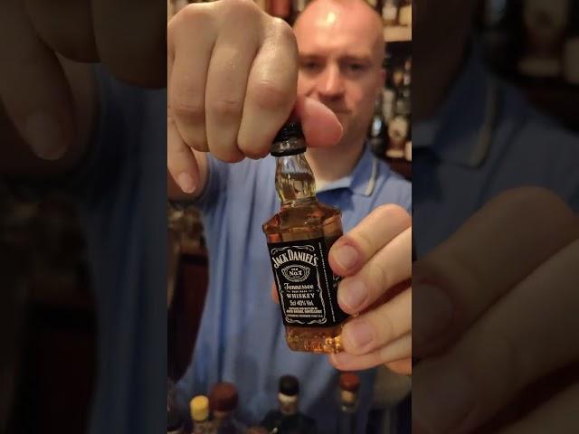 Jack Daniels (Mini) ASMR Unboxing / Opening