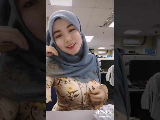 awek tudung