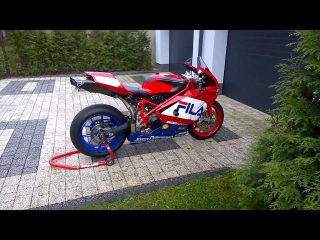 Ducati 999 FILA engine sound and reving with termignoni exhaust!