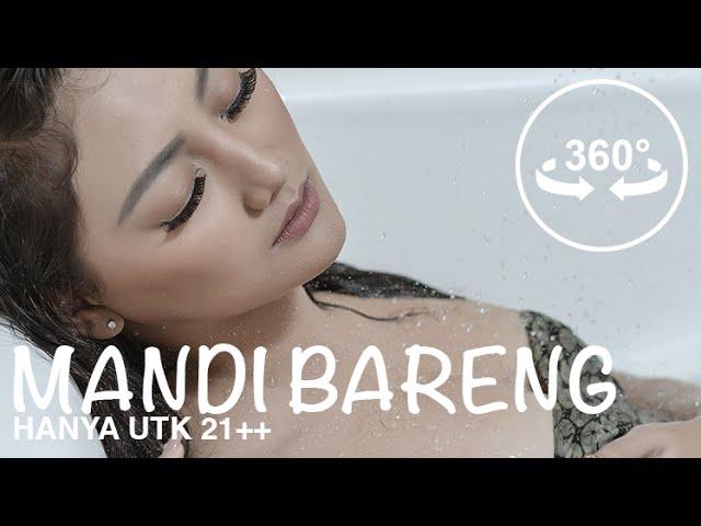 Jangan Dibuka! Hanya Bagi yang Cukup Umur | Mandi Pagi Bareng Sassha Carissa | Oktober 2016