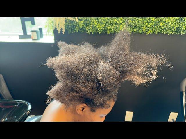 Her hair is super dry | Low Porosity hair care Elite Hair Care USA is going live!