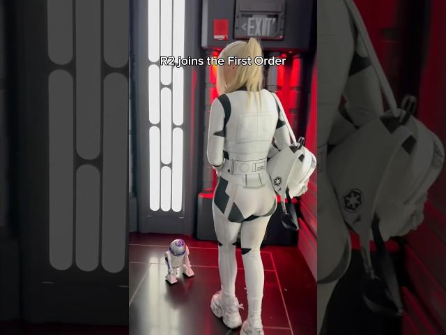 Captured by a stormtrooper.   #starwars #disney #droidplay