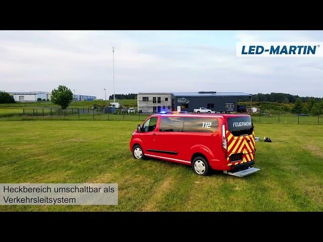 Skyline AIR S Warnbalken Serie auf Feuerwehr MTW Ford Custom