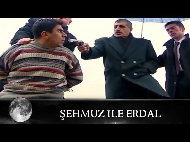 Şehmuz ile Erdal - Kurtlar Vadisi 40.Bölüm