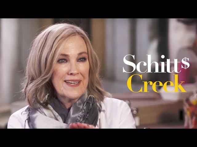 Schitt's Creek Extra - Mothers & Daughters