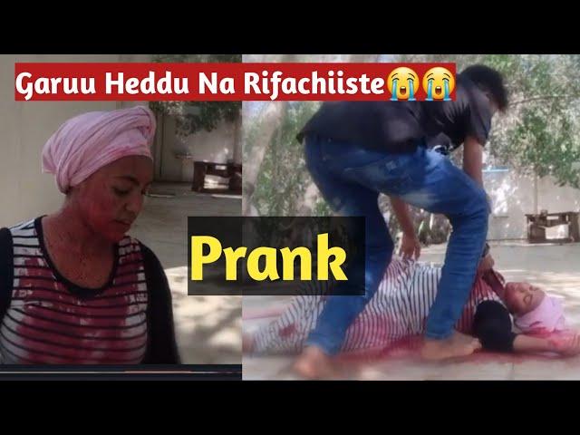 PRANK!! Garuu Heddu Na Rifachiifte dhugaa !!