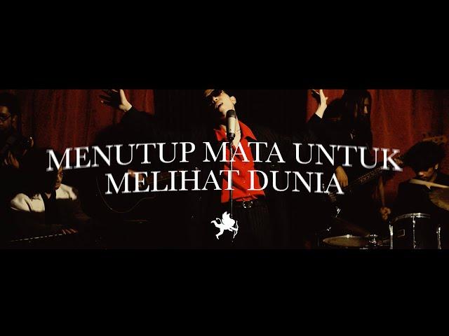 Romantic Echoes - Menutup Mata Untuk Melihat Dunia (Official Music Video)