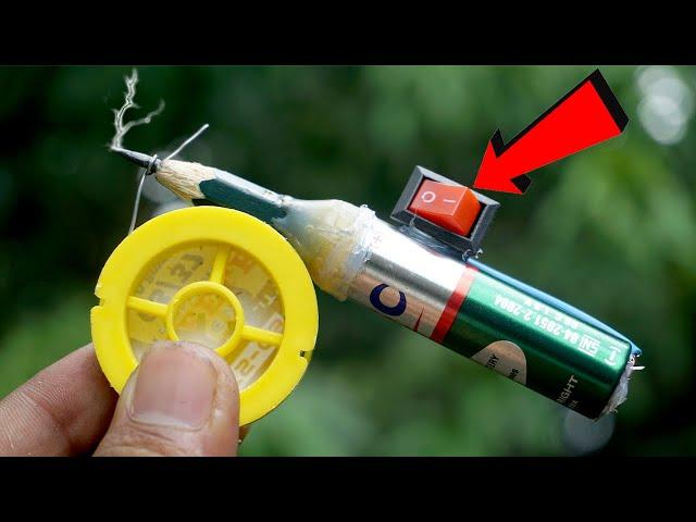 REVOLUTIONARY AA Battery Hack Changes Soldering Forever!