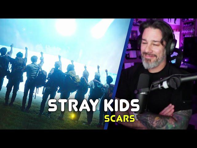 Director Reacts - STRAY KIDS - 'Scars' MV & THE FIRST TAKE