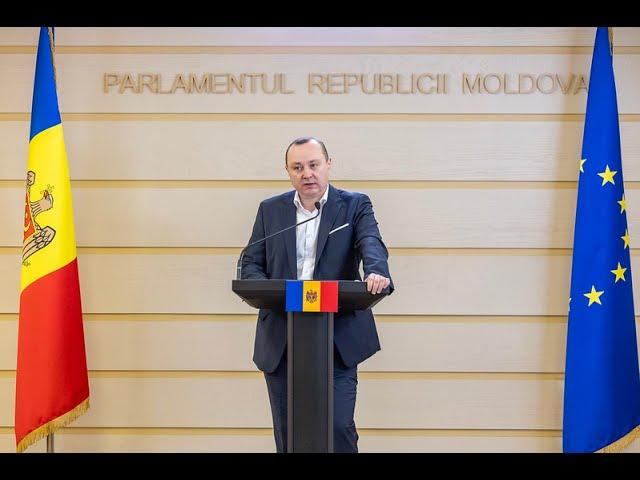 Briefing de presă al vicepreședintelui Parlamentului, Vlad Batrîncea - 8 noiembrie 2024