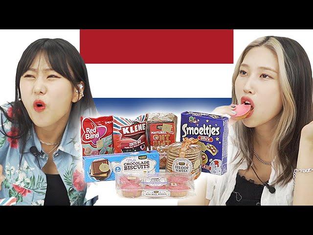 Korean Women Try Dutch Snack for the First Time!