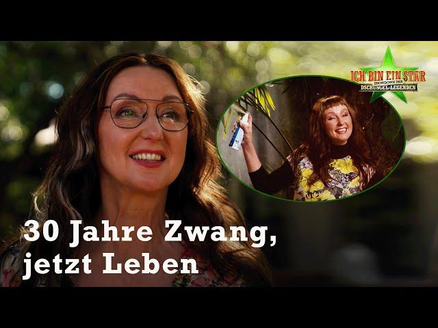 Couch, Katze & Wohnzimmer: HANKA RACKWITZ' neues Leben ohne Zwänge  | Legenden-Dschungelcamp 2024 