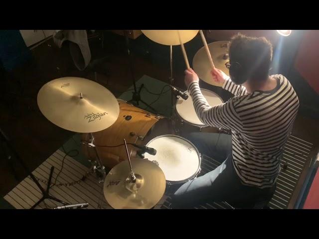 Drummer Kindo - Midnight Motorway Driving