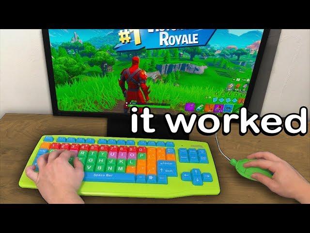 I Tried a Keyboard FOR KIDS and WON - Fortnite