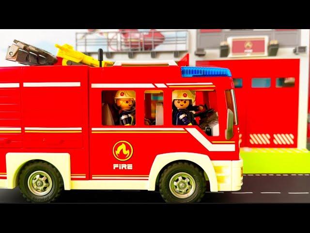 Playmobil City Action Fire station, Fire Fighters, Rescue Mission, Fire Truck , Fire Engine for Kids