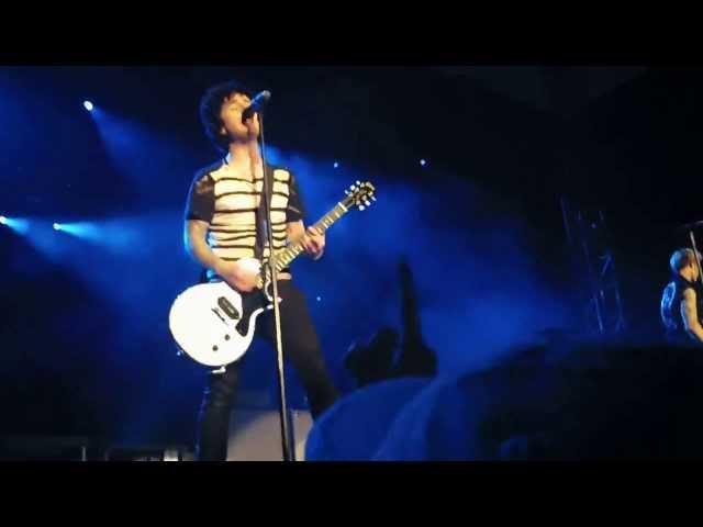 Green Day - Stray Heart - Live in Berkeley