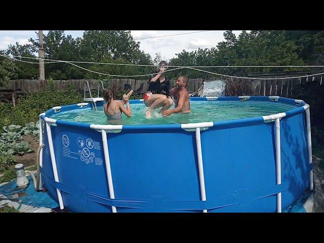 Gymnastics in the pool !!! Summer is wonderful!!! Лето прекрасно!!!