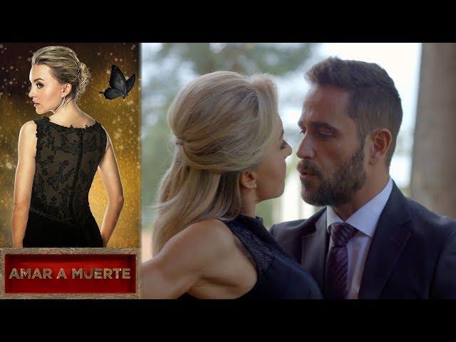 ¡Jacobo intenta besar a Lucía! | Amar a muerte - Televisa