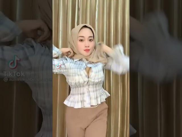 Cewek jilboob goyang tiktok part 27 • #Shorts #jilboob #jilbob #tiktokjilboob #tiktokviral