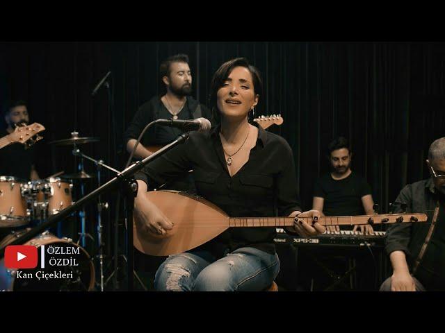 Özlem Özdil - Kan Çiçekleri