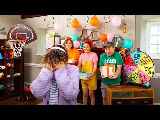 Haunted Barn Surprise! | Ellie Sparkles Show | WildBrain Enchanted