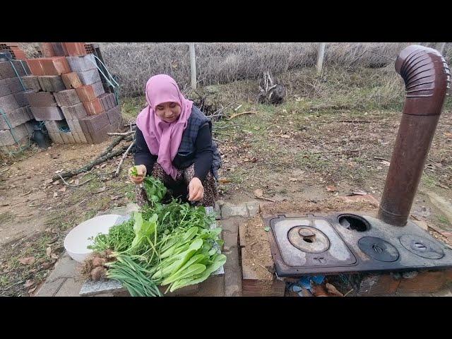 KÖYDE BAHÇENİN TAZE KIŞ BAHARAT OTLARINDAN KISIR YAPTIM | MİSAFİRLERİM ÇOK SEVDİ | KIŞ SOHBETLERİ