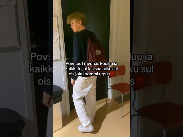 TikTok: @eliasollaranta2 #suomitiktok #suomi #huumori #koulu