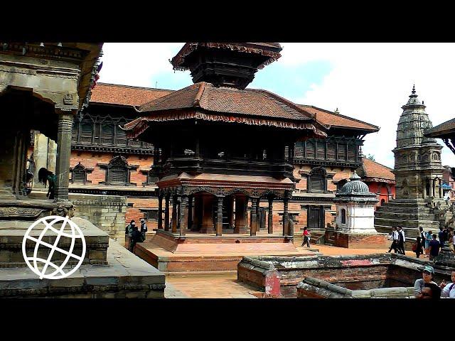 Bhaktapur, Kathmandu Valley, Nepal  [Amazing Places]