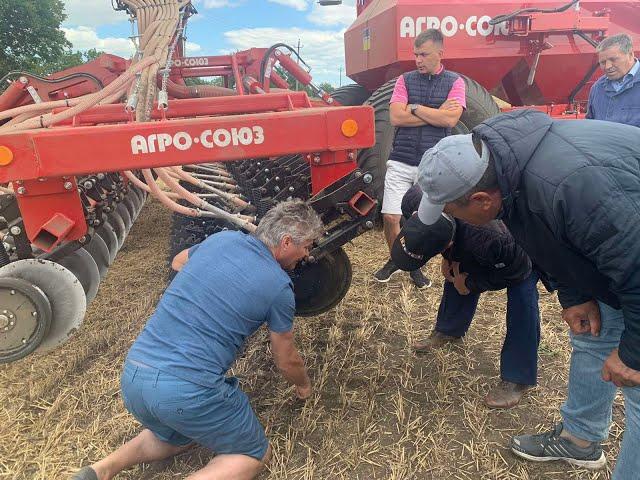 Переход на No-Till в Молдове - посев проса сеялкой Turbosem, комментарии Эдуарда Романькова