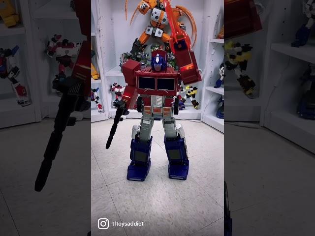 Robosen Optimus Prime  preordered the trailer #transformers #transformersmasterpiece #shorts