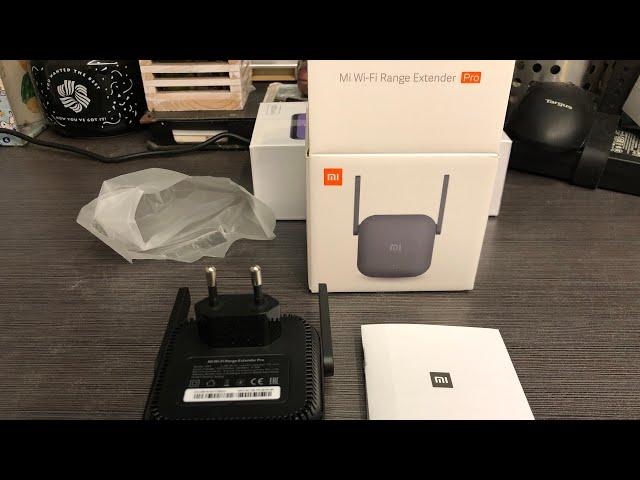 Xiaomi Mi Wi-Fi Range Extender Pro Unboxing (Global Version)