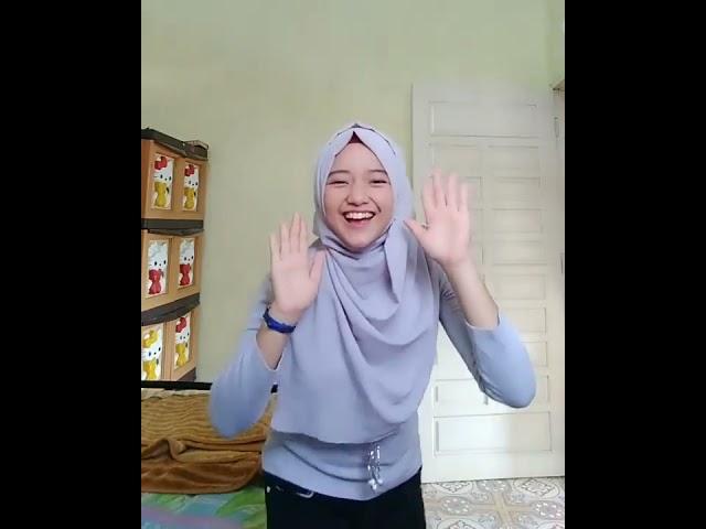 tiktok cewek imut dance