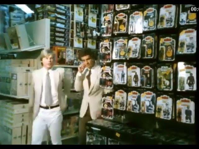 Footage of a Toys  R  Us from May 21, 1980. STAR WARS figures are the main focus!