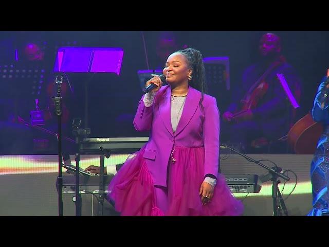 Gospel Goes Classical - ft. Xolly Mncwango - Asikho isihlobo