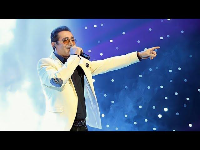 Fereydoun Asraei - Eshgh Yani - Live in Concert / اجرای زنده آهنگ «عشق یعنی» فریدون آسرایی