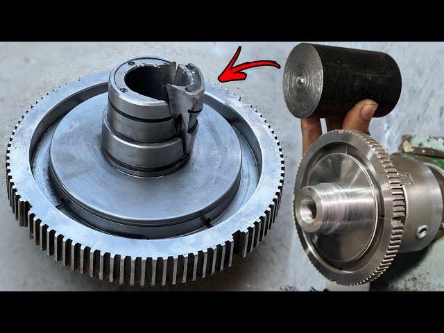 How a Master Man Made a Badly Damaged Gear Hub Look Like New Again Using a Piece Of Iron