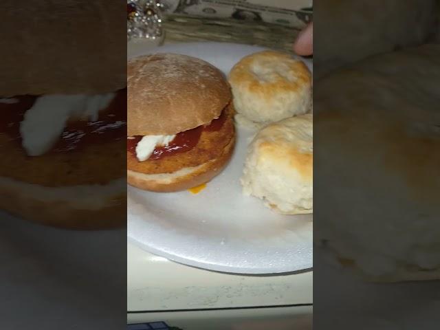 Burger  biscuits